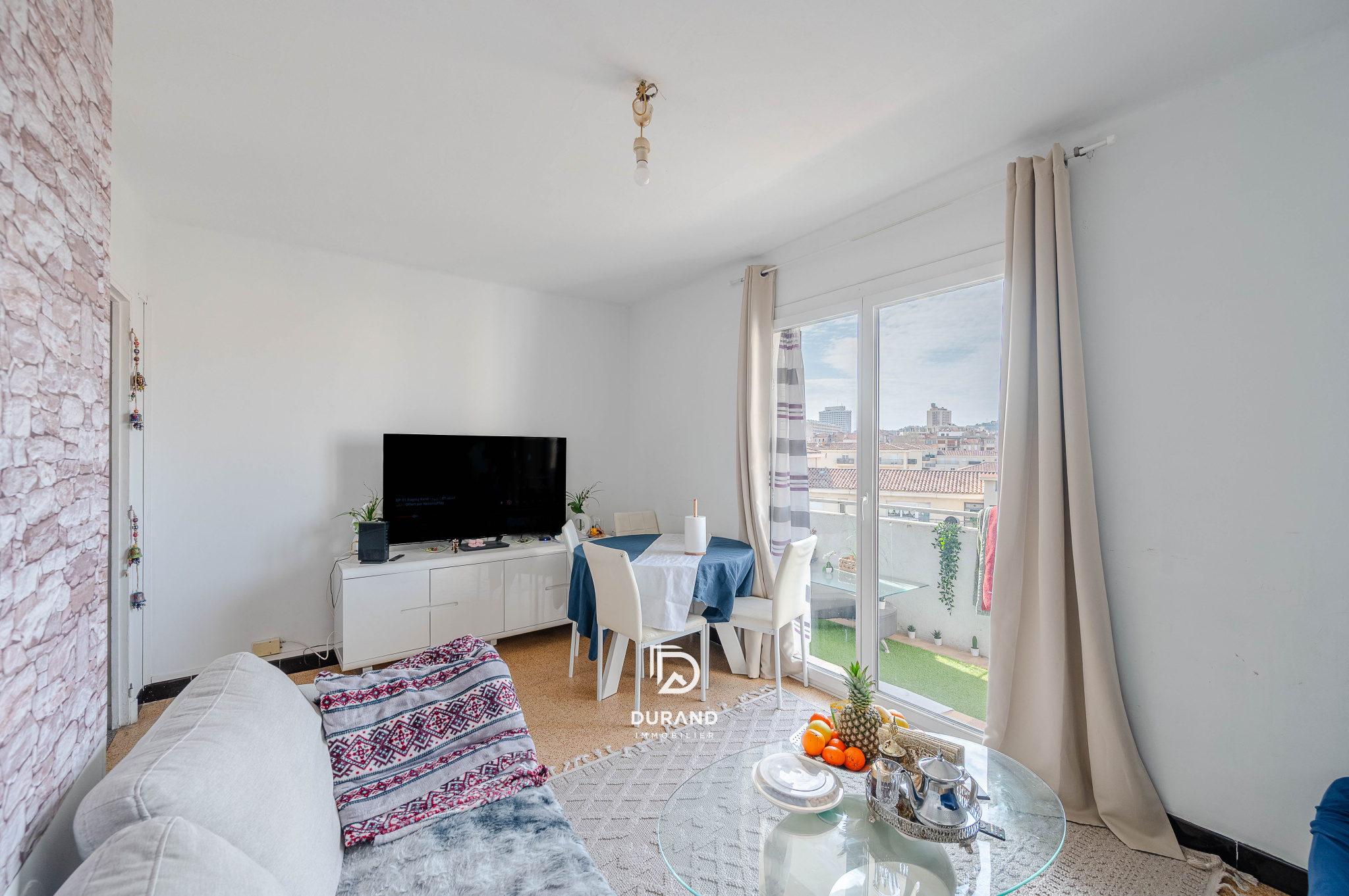 APPARTEMENT - VUE BONNE MERE - TIMONE - 13010 MARSEILLE