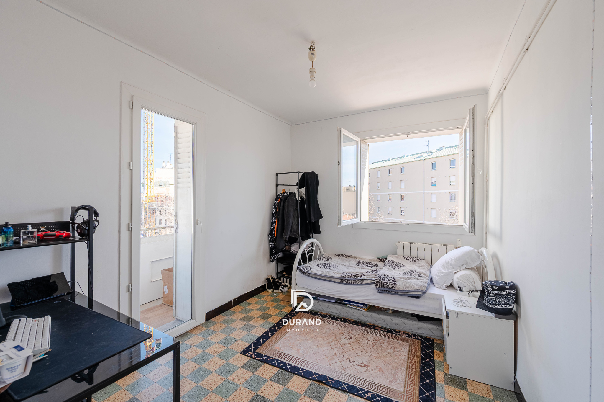 APPARTEMENT - VUE BONNE MERE - TIMONE - 13010 MARSEILLE