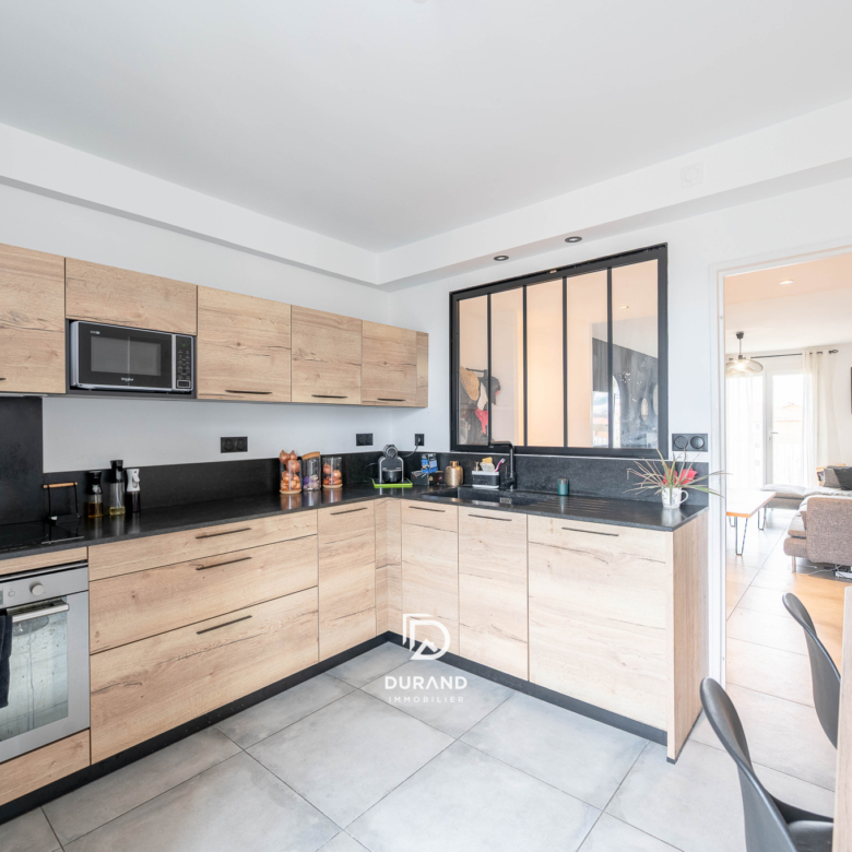 APPARTEMENT - ST MARCEL - 13011