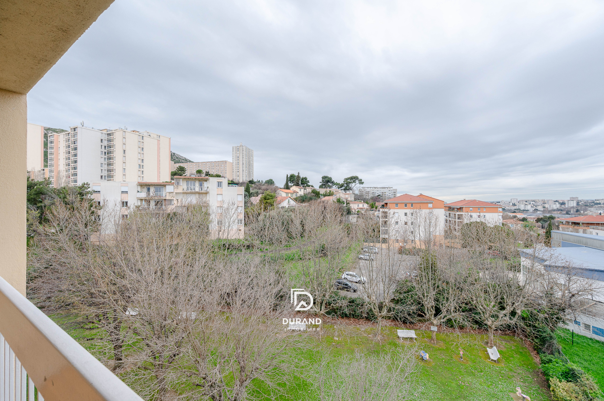 APPARTEMENT - ST MARCEL - 13011