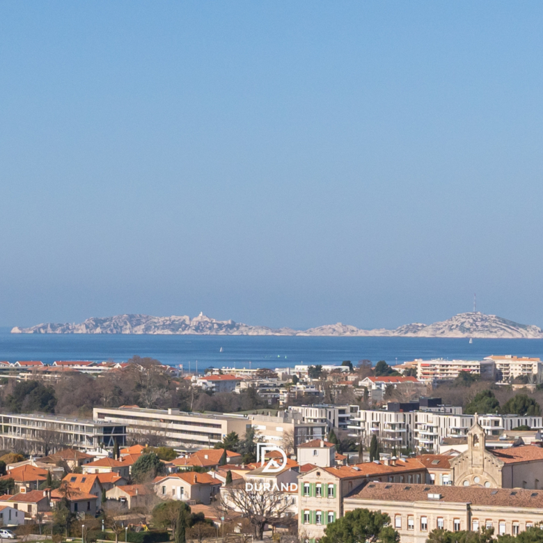 APPARTEMENT - DUPLEX - TYPE G - LE CORBUSIER - 13008 MARSEILLE