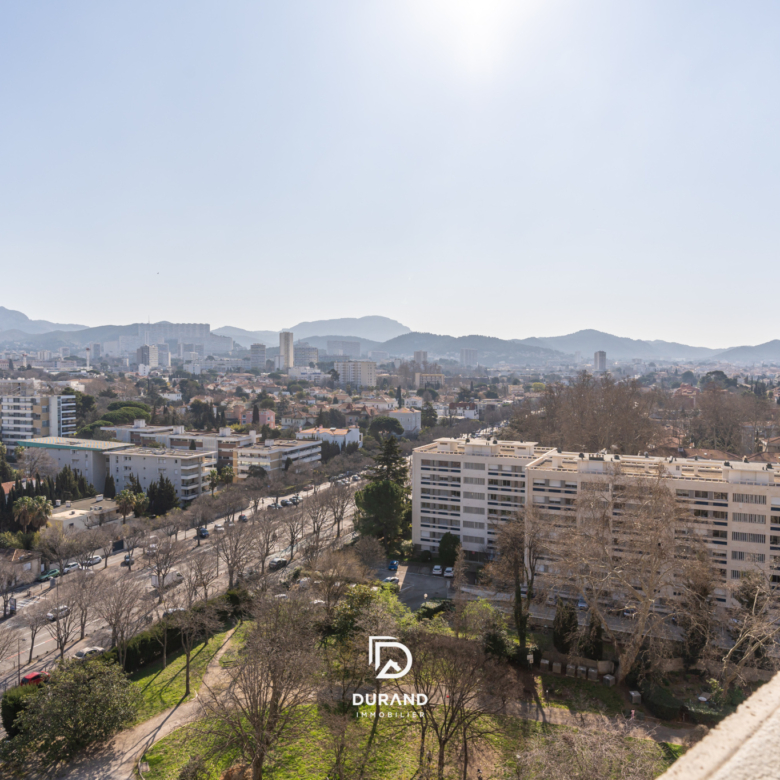 APPARTEMENT - DUPLEX - TYPE G - LE CORBUSIER - 13008 MARSEILLE