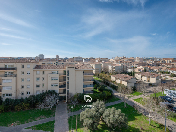 APPARTEMENT - VUE BONNE MERE - TIMONE - 13010 MARSEILLE