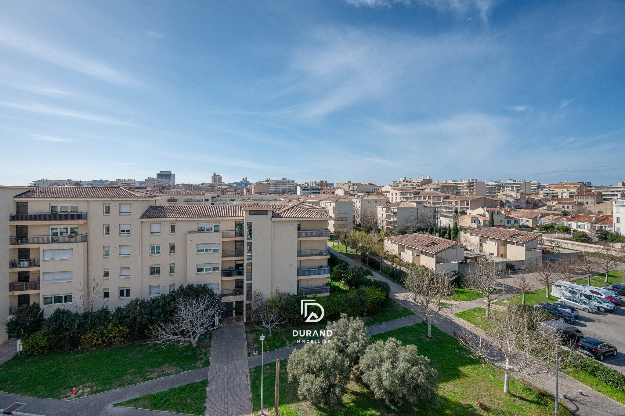 APPARTEMENT - VUE BONNE MERE - TIMONE - 13010 MARSEILLE
