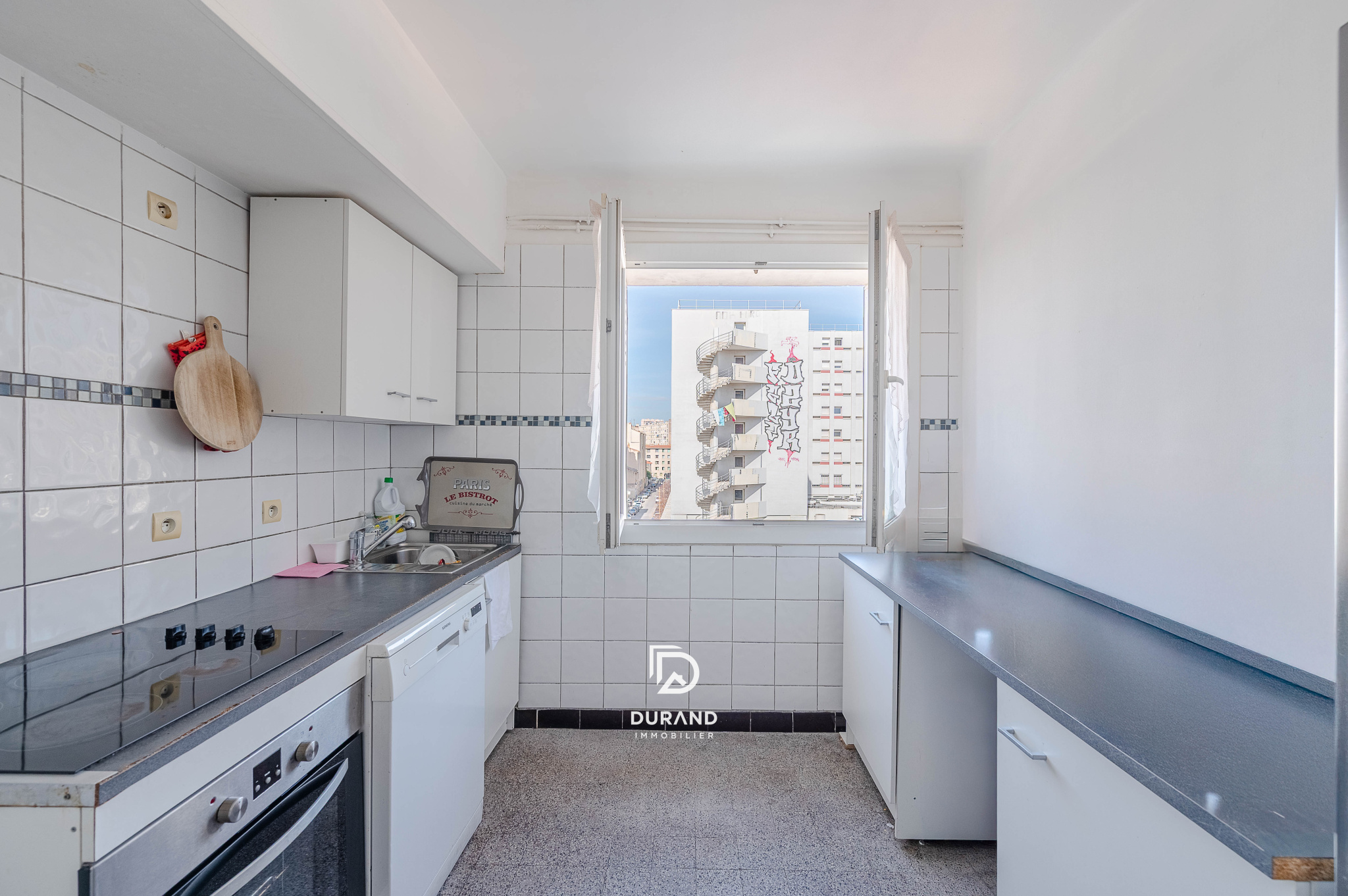APPARTEMENT - VUE BONNE MERE - TIMONE - 13010 MARSEILLE