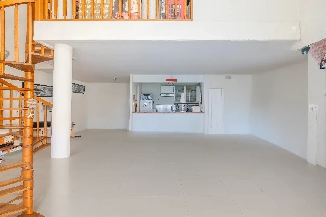 BUREAUX - 60 M2 - MARSEILLE -   JOLIETTE 13002