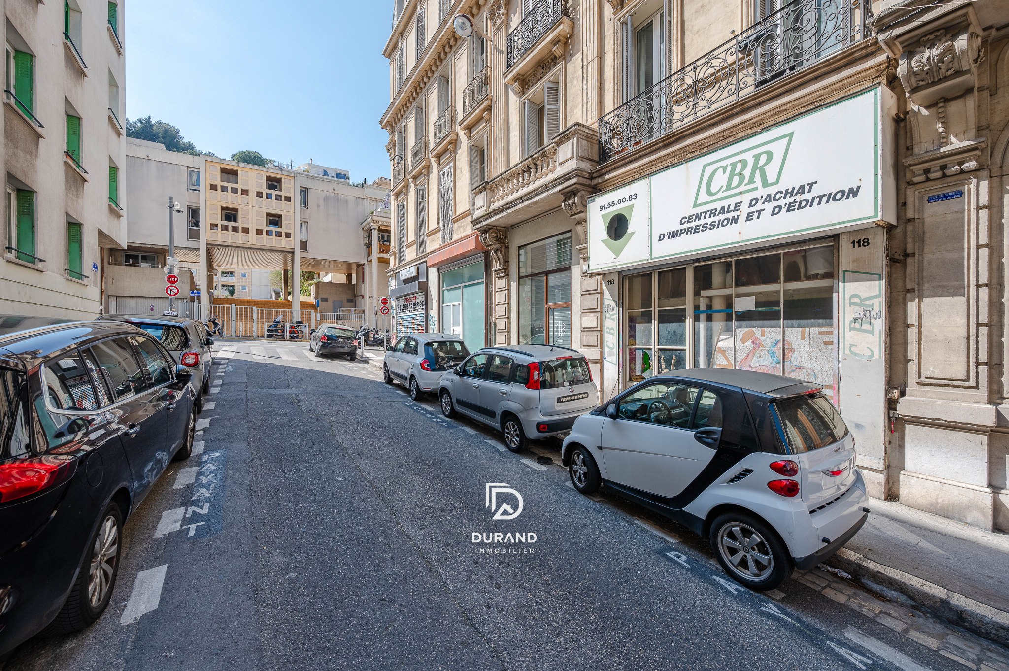 LOCAL COMMERCIAL - 55 M2 - ANCIEN APPARTEMENT - VAUBAN - 13006 MARSEILLE