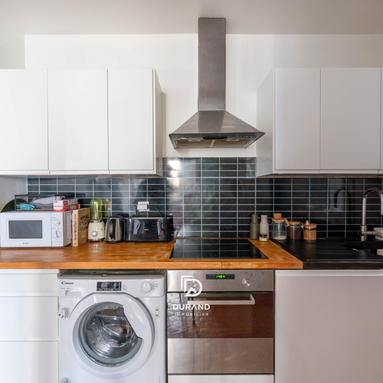 APPARTEMENT - 3 PIECES - VAUBAN - 13006 MARSEILLE