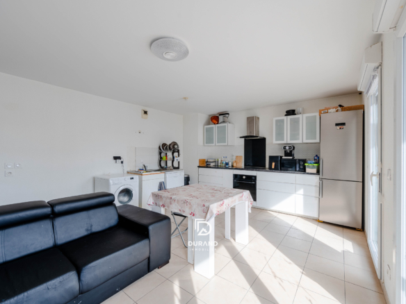 APPARTEMENT - 4 PIECES - TERRASSE - SAINT-LAZARE - 13003 MARSEILLE