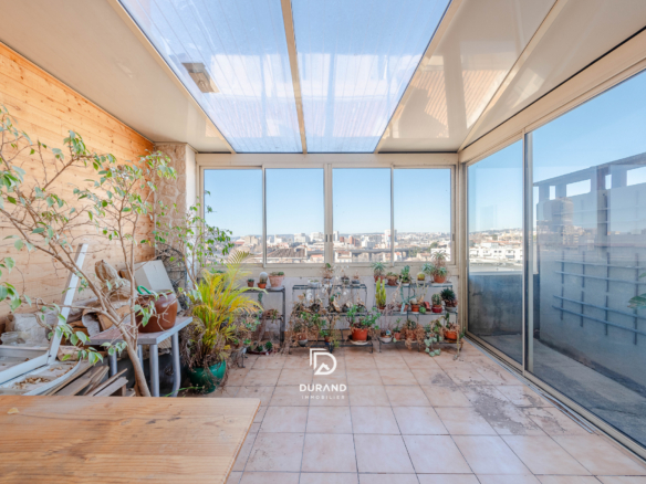 APPARTEMENT - 126 M2 - SAINT-LAZARE - 13003 MARSEILLE