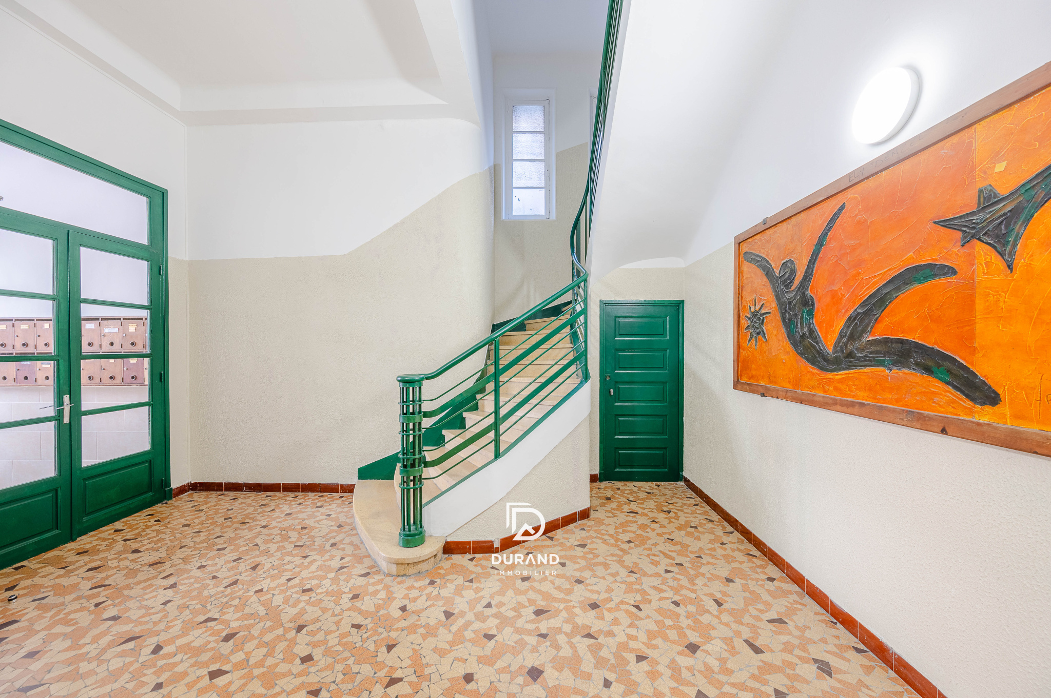APPARTEMENT - 126 M2 - SAINT-LAZARE - 13003 MARSEILLE