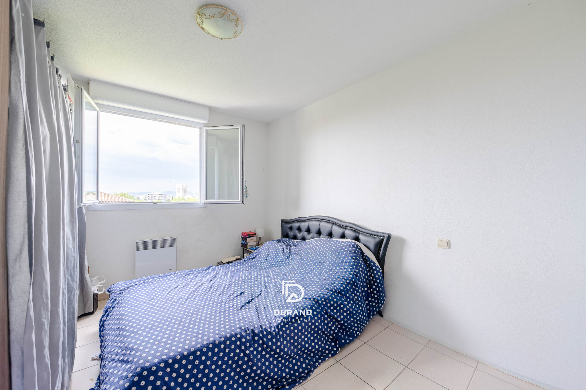 APPARTEMENT - 2 PIECES - RESIDENCE AVEC PISCINE - 13014 MARSEILLE
