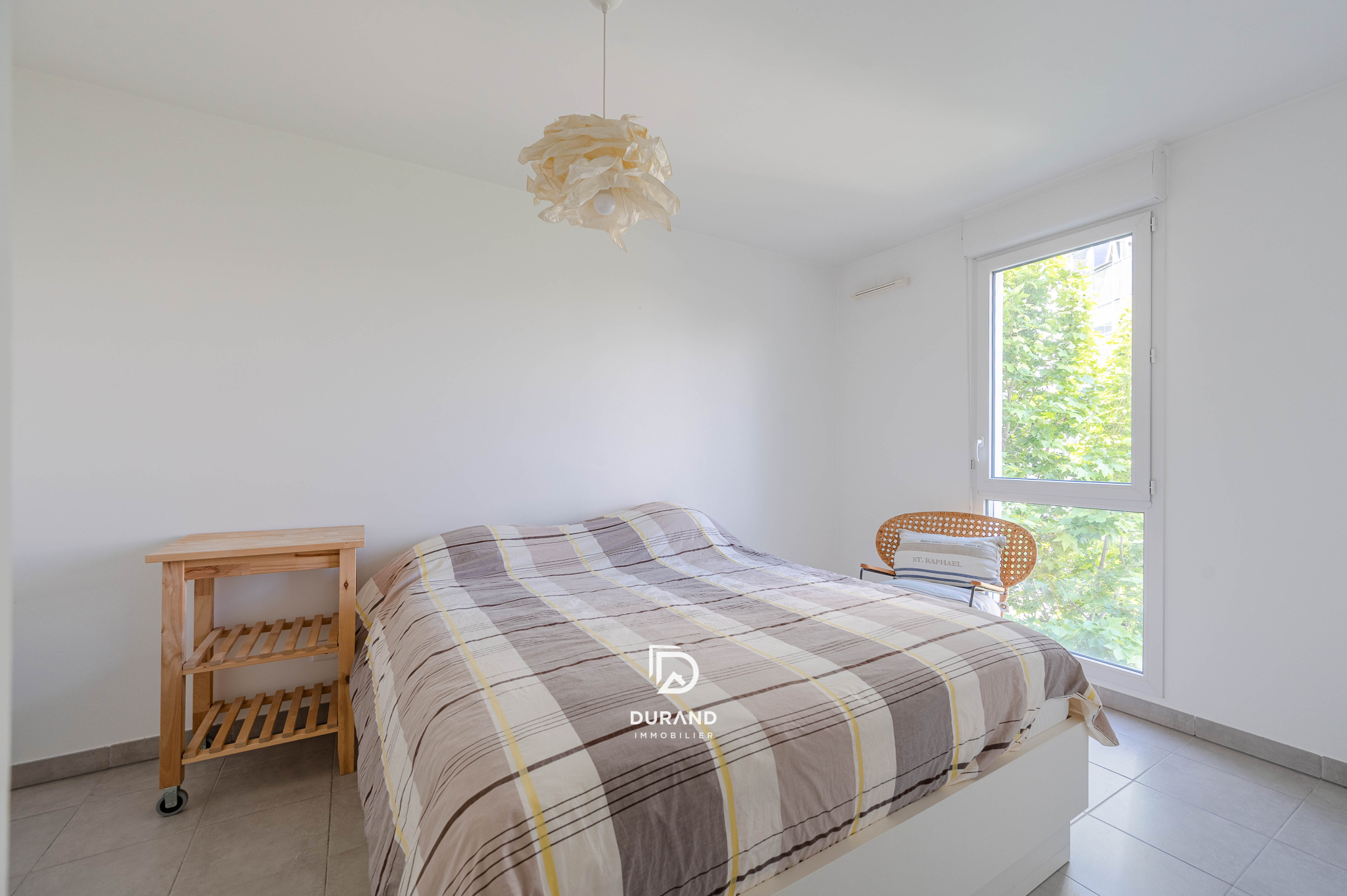 Appartement T2- terrasse -  Euroméditerannée -Marseille 13002