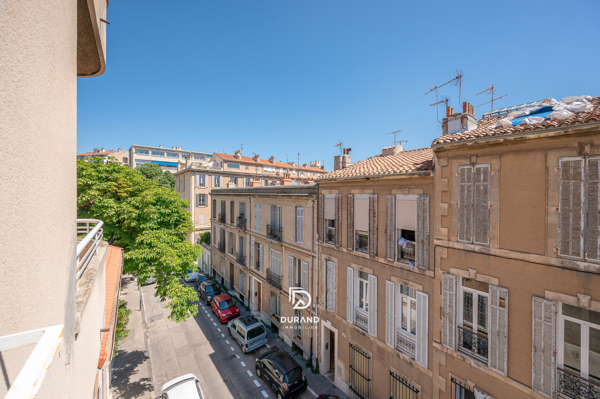 APPARTEMENT - PERIER - 13008 MARSEILLE