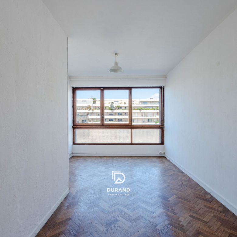 APPARTEMENT - DUPLEX - LE BRASILIA - 13008 MARSEILLE