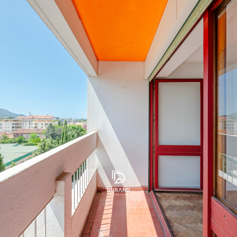 APPARTEMENT - DUPLEX - LE BRASILIA - 13008 MARSEILLE