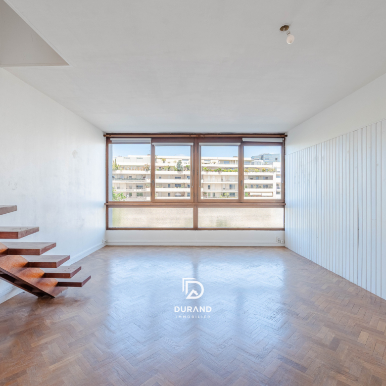 APPARTEMENT - DUPLEX - LE BRASILIA - 13008 MARSEILLE