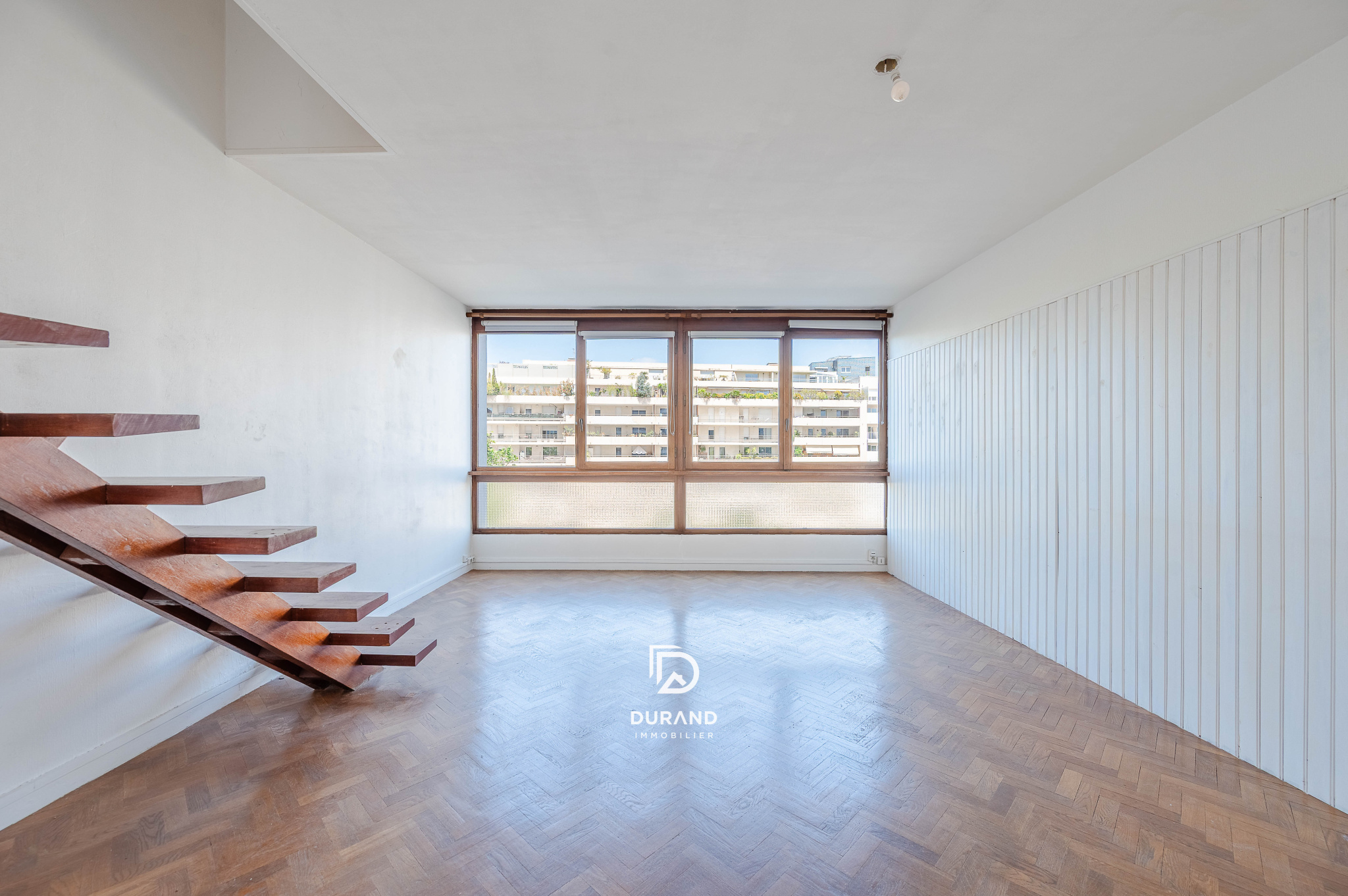 APPARTEMENT - DUPLEX - LE BRASILIA - 13008 MARSEILLE