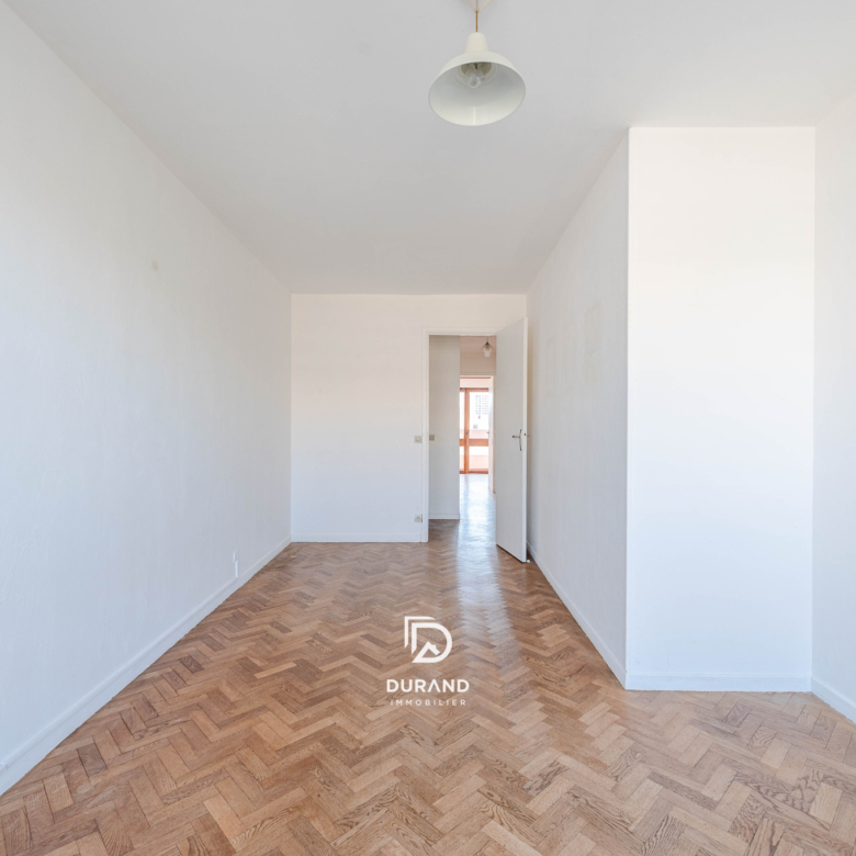 APPARTEMENT - DUPLEX - LE BRASILIA - 13008 MARSEILLE