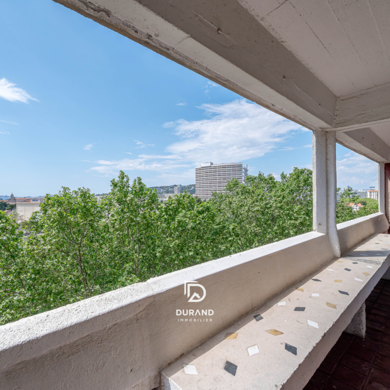 APPARTEMENT - DUPLEX - TYPE G - LE CORBUSIER - 13008 MARSEILLE