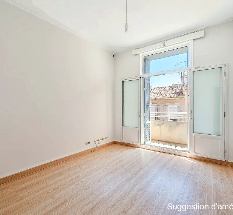 APPARTEMENT - PERIER - 13008 MARSEILLE