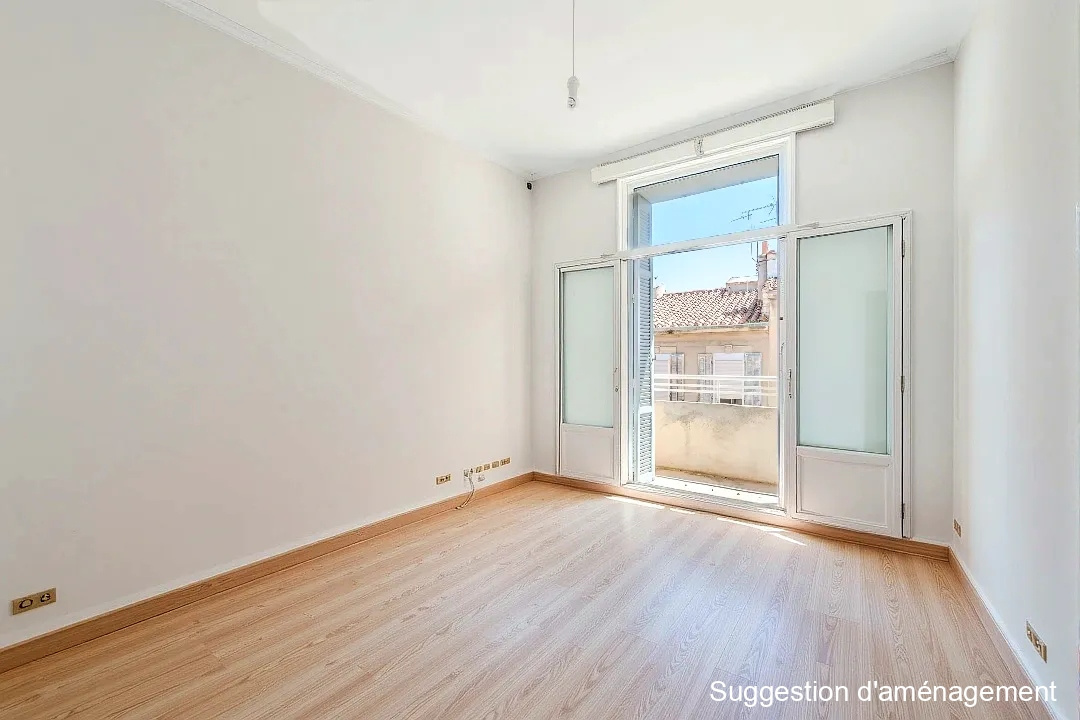 APPARTEMENT - PERIER - 13008 MARSEILLE
