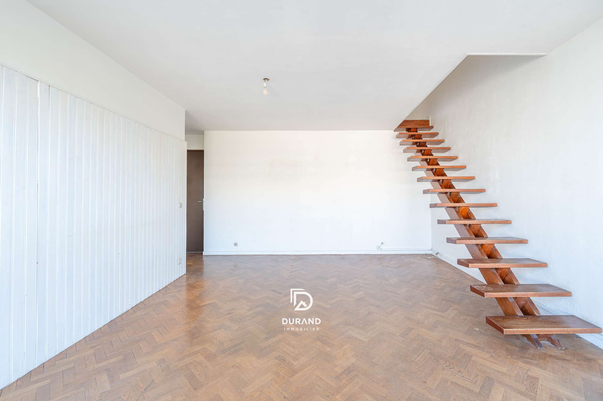 APPARTEMENT - DUPLEX - LE BRASILIA - 13008 MARSEILLE