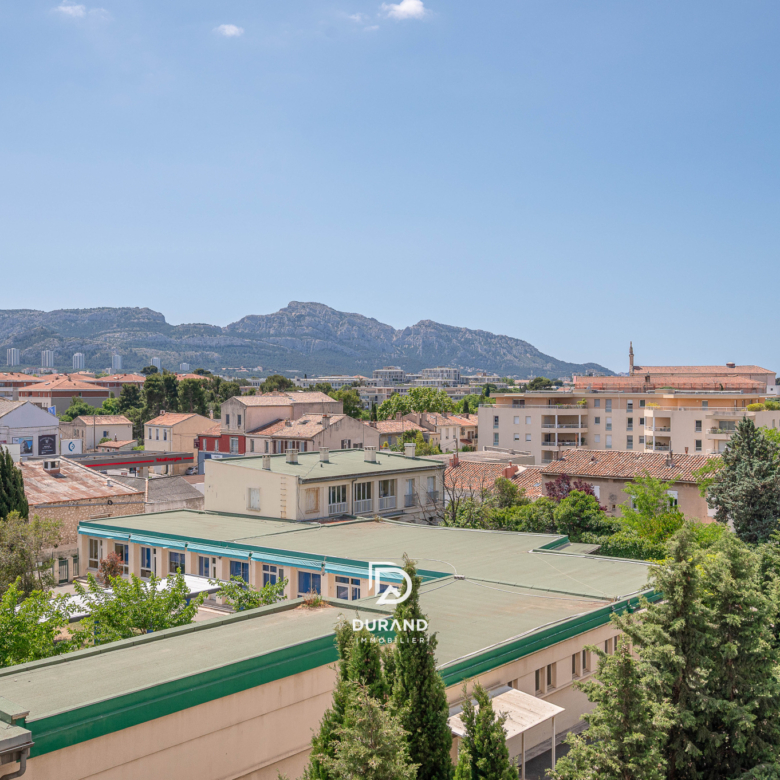 APPARTEMENT - DUPLEX - LE BRASILIA - 13008 MARSEILLE