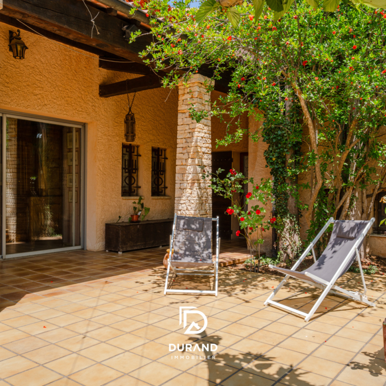 MAISON - OLIVERAIE - PROVENCE - 83640 SAINT ZACHARIE