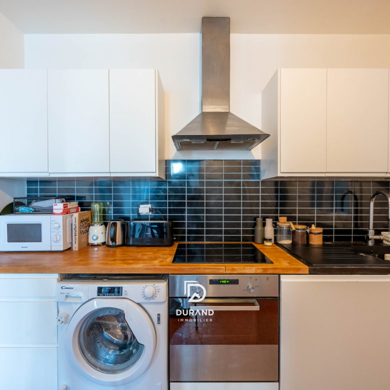 APPARTEMENT - 3 PIECES - VAUBAN - 13006 MARSEILLE