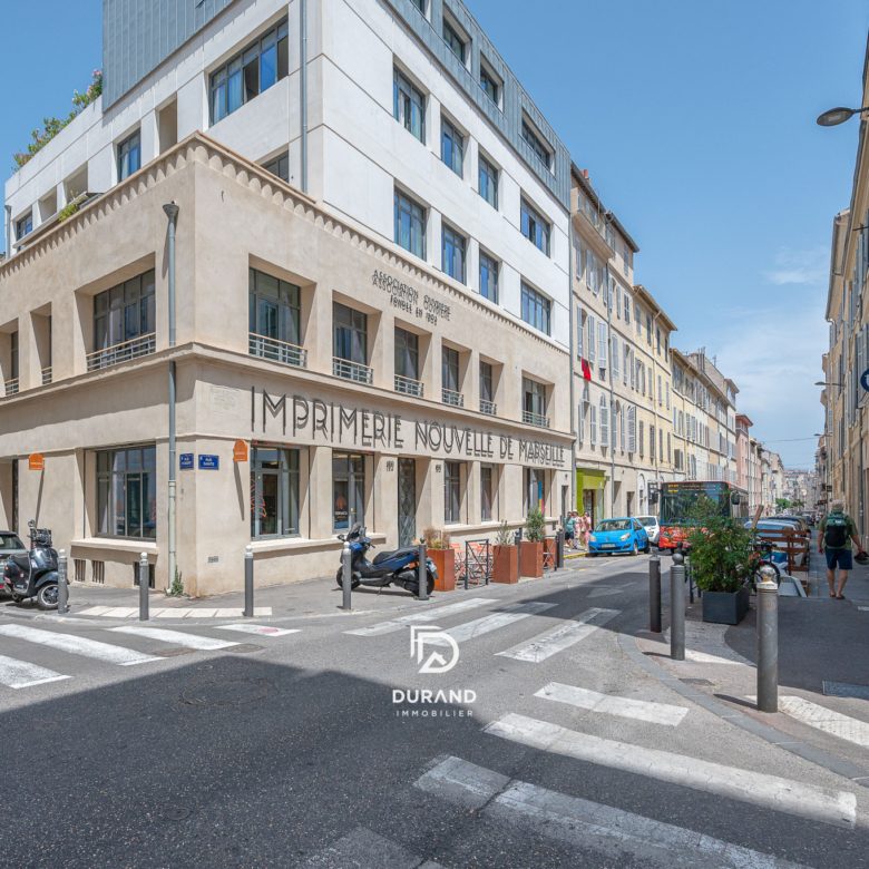 APPARTEMENT - INDUSTRIEL - SAINT VICTOR - 13007 MARSEILLE
