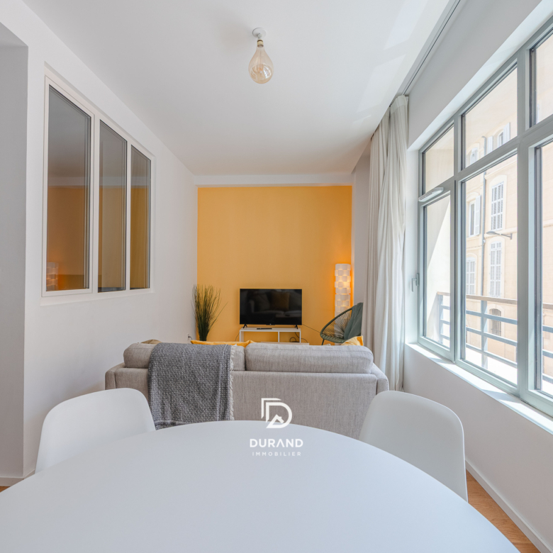 APPARTEMENT - INDUSTRIEL - SAINT VICTOR - 13007 MARSEILLE