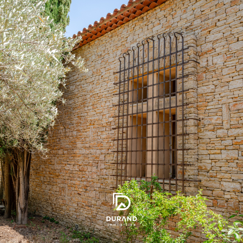 MAISON - OLIVERAIE - PROVENCE - 83640 SAINT ZACHARIE