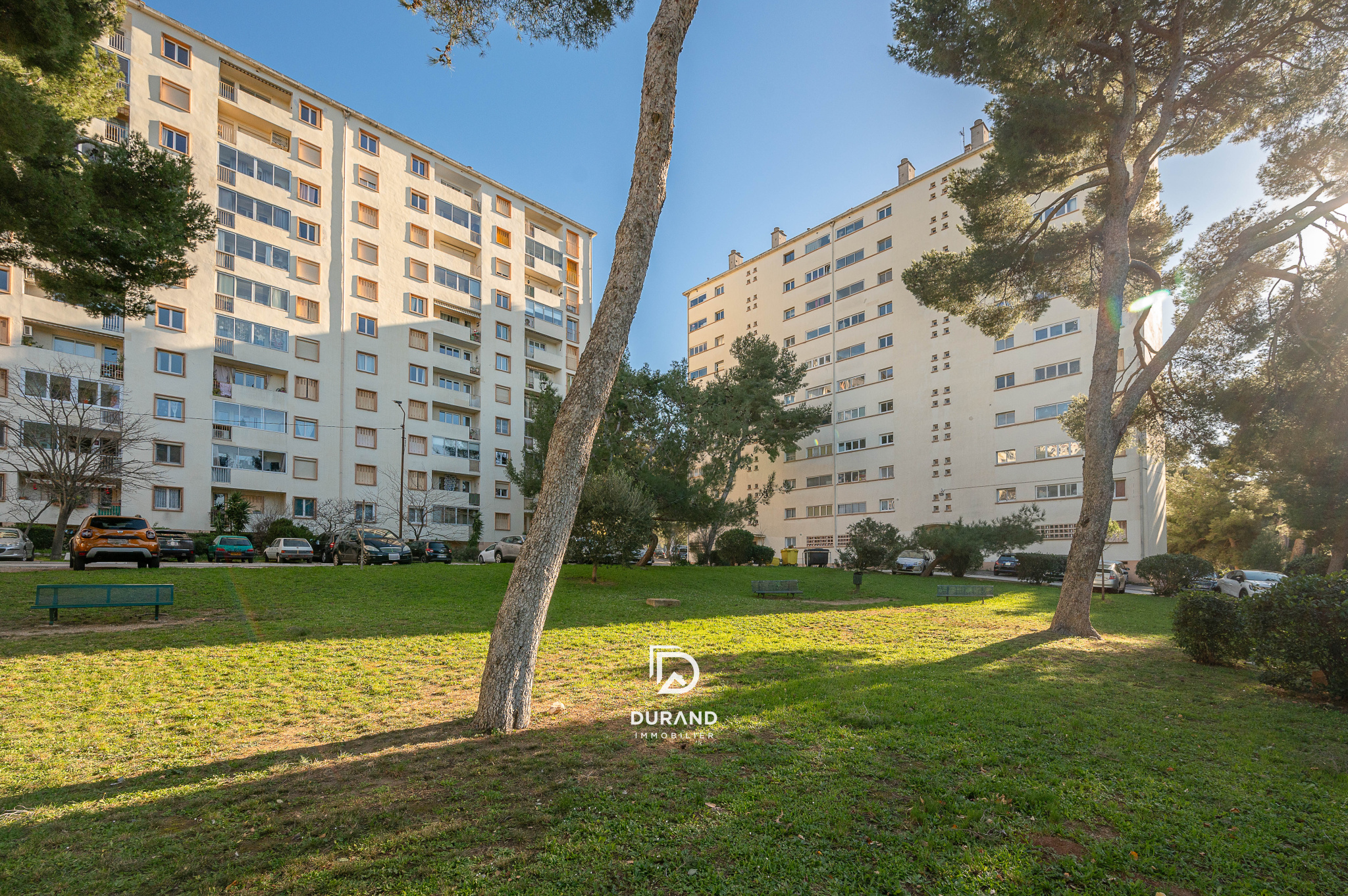 APPARTEMENT - TERRASSE -  BEAUVALLON - 13009 MARSEILLE