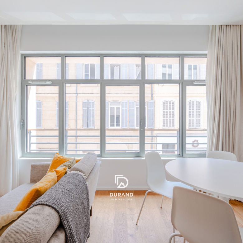 APPARTEMENT - INDUSTRIEL - SAINT VICTOR - 13007 MARSEILLE