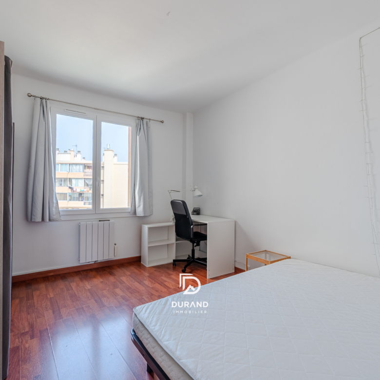 APPARTEMENT - 3 PIECES - BALCON - 13005 MARSEILLE