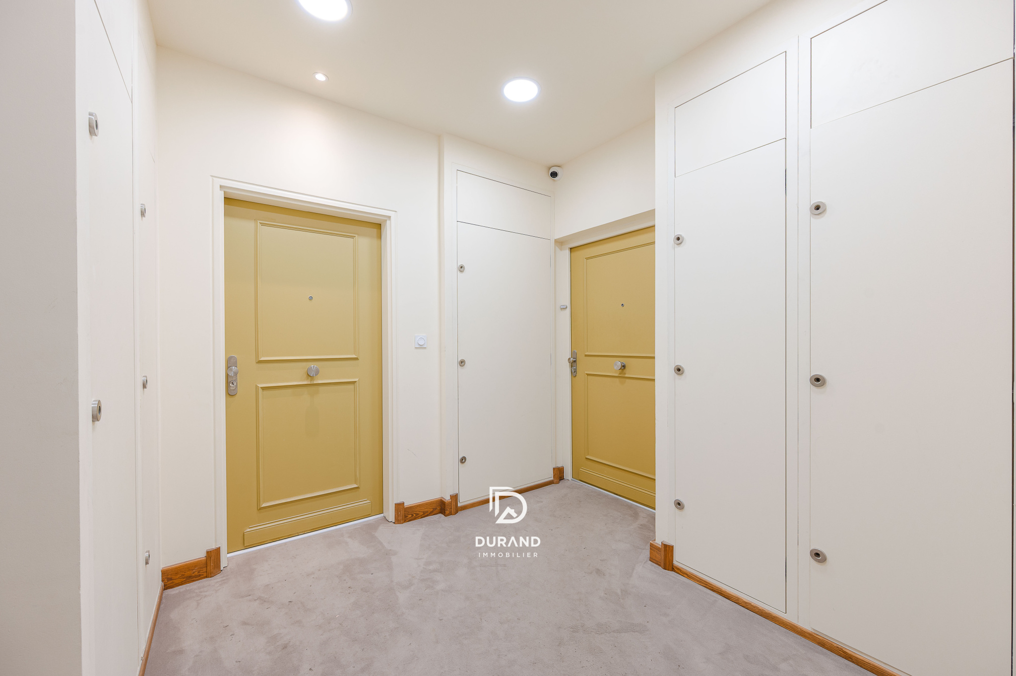APPARTEMENT - INDUSTRIEL - SAINT VICTOR - 13007 MARSEILLE