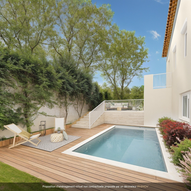 MAISON - JARDIN - BORD DE MER -  MONTREDON - 13008 MARSEILLE