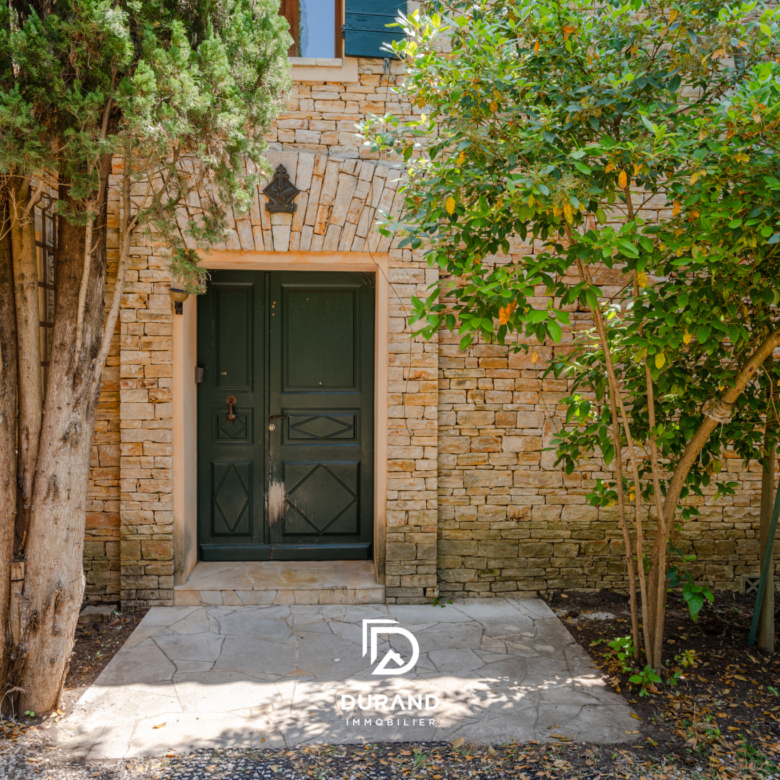 MAISON - OLIVERAIE - PROVENCE - 83640 SAINT ZACHARIE