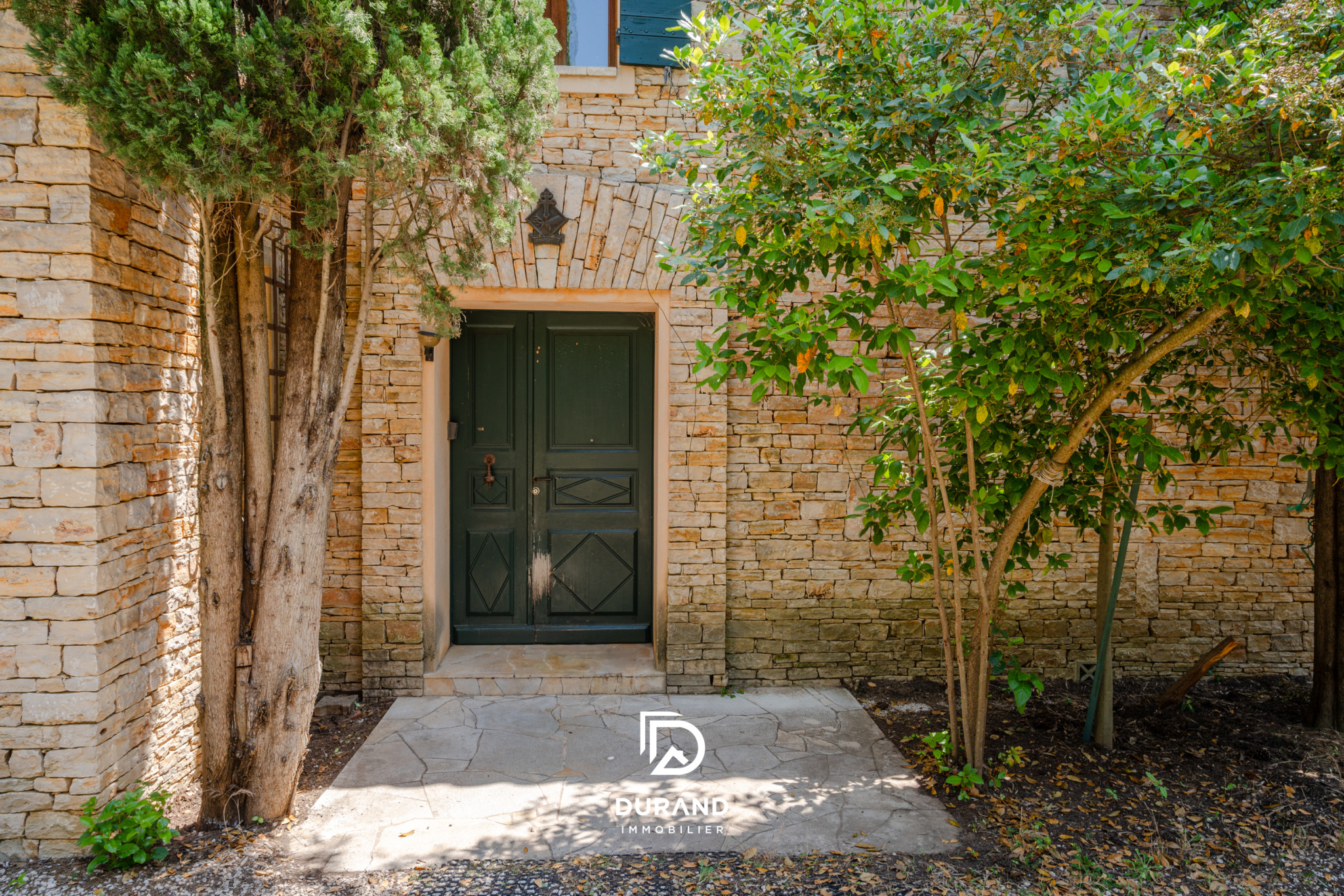 MAISON - OLIVERAIE - PROVENCE - 83640 SAINT ZACHARIE