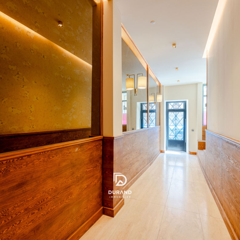 APPARTEMENT - INDUSTRIEL - SAINT VICTOR - 13007 MARSEILLE