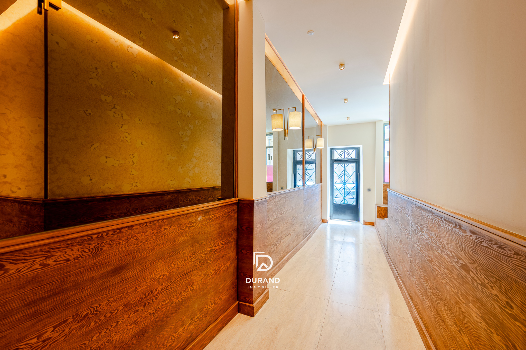 APPARTEMENT - INDUSTRIEL - SAINT VICTOR - 13007 MARSEILLE