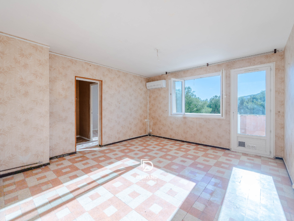 APPARTEMENT - TERRASSE -  BEAUVALLON - 13009 MARSEILLE