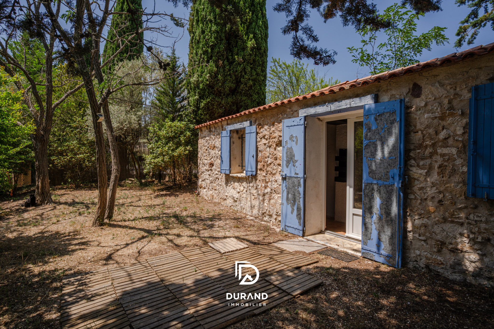 MAISON - OLIVERAIE - PROVENCE - 83640 SAINT ZACHARIE