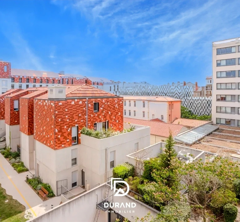 T3 - RECENT -TERRASSE - EUROMEDITERRANÉE- JOLIETTE