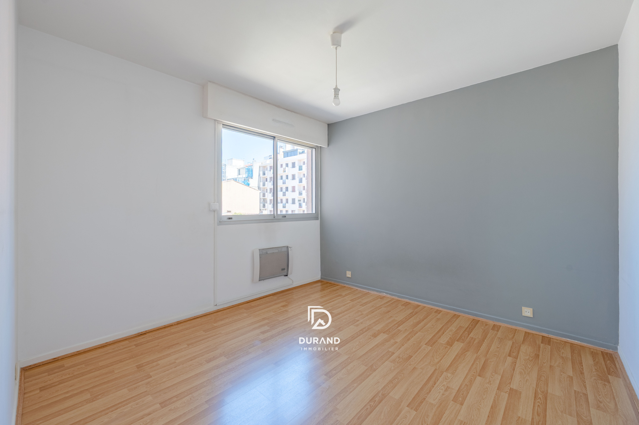 APPARTEMENT - BALCON - SAINT VICTOR - 13007 MARSEILLE