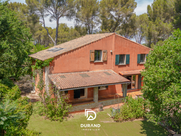 MAISON - GRAND TERRAIN - PINEDE - 13480 CABRIES