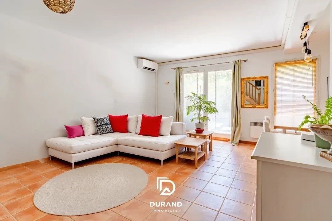 DUPLEX- T3 - JARDIN-TERRASSE - M5 LES DOCKS -JOLIETTE