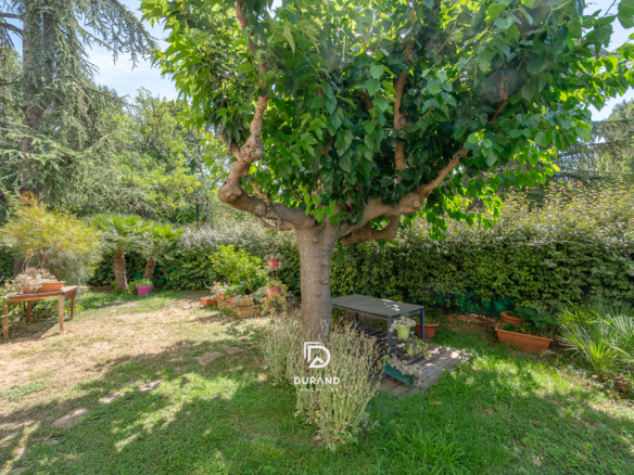 APPARTEMENT - T4 - JARDIN - GARGE - SAINT JEAN DU DÉSERT - 13012 MARSEILLE