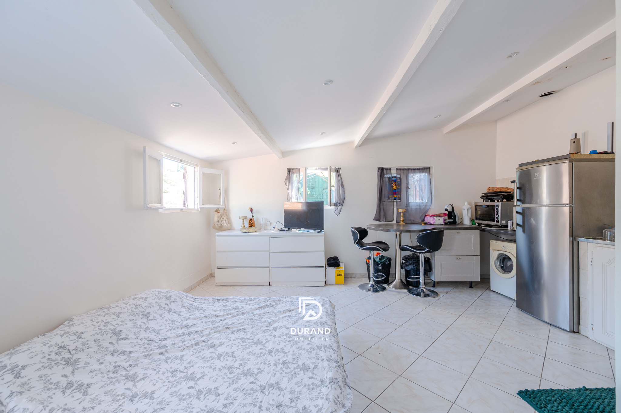 MAISON INDIVIDUELLE - TYPE 4 - STUDIO INDEPENDANT - 13015 MARSEILLE